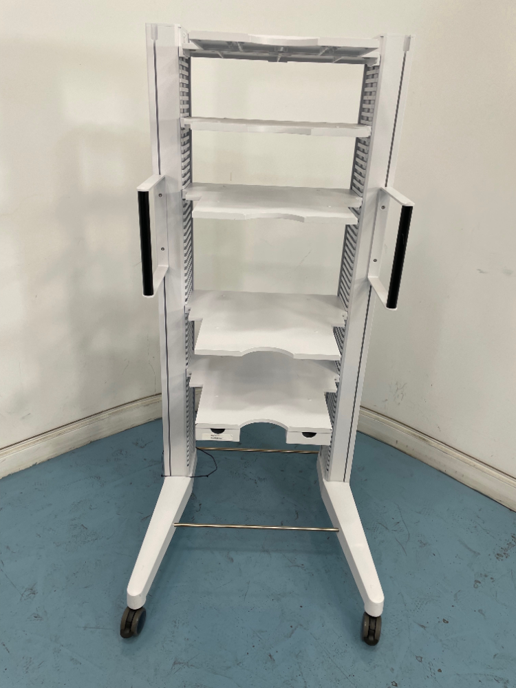 Image of Agilent InfinityLab Flex Bench with Power Strip